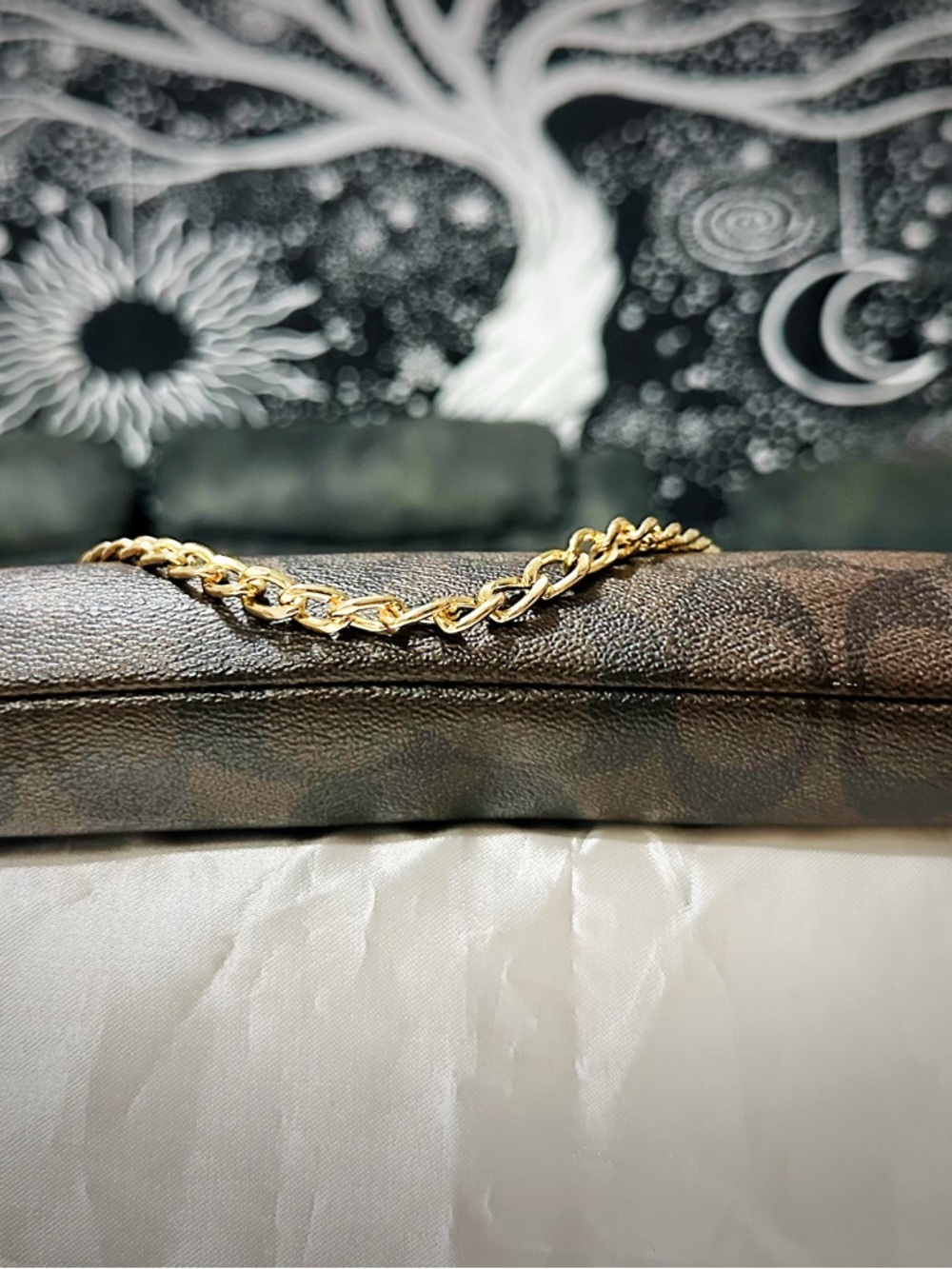 Rare Coach Y2K soho shoulder Bag Brown and Black Signature Pearl-Accent - Picture 13 of 16